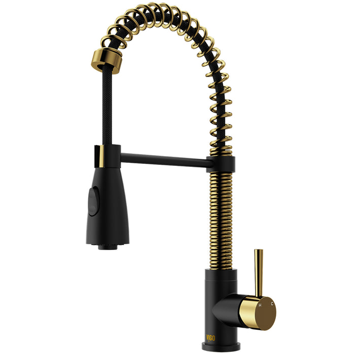 Handle Pull-Down Sprayer Kitchen Faucet in Matte Gold/Matte Black
