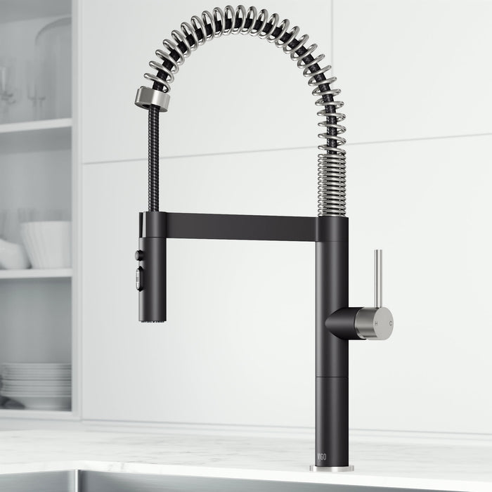Single Handle Pull-Down Kitchen Faucet in Stainless Steel/Matte Black