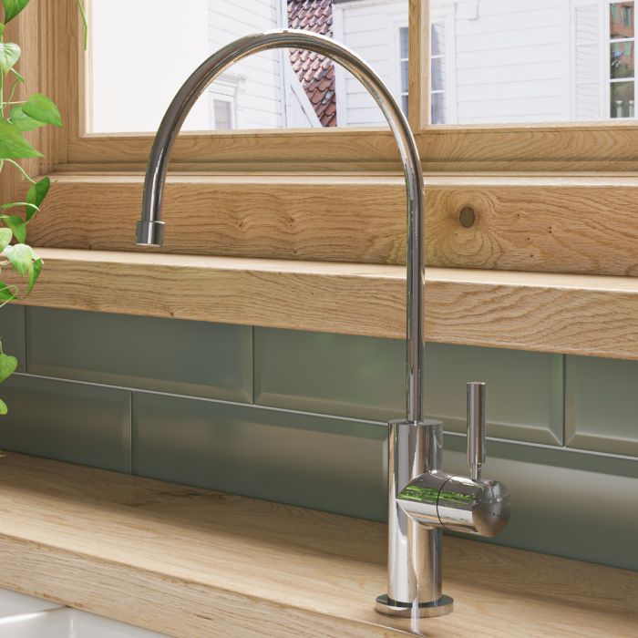 Modern Solid Stainless Steel Goose Neck Water Dispenser