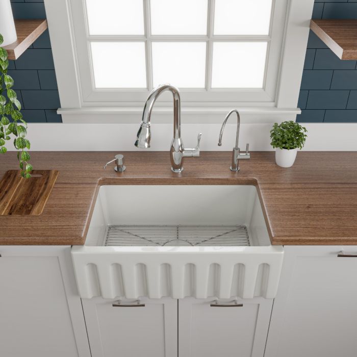 Modern Solid Stainless Steel Goose Neck Water Dispenser