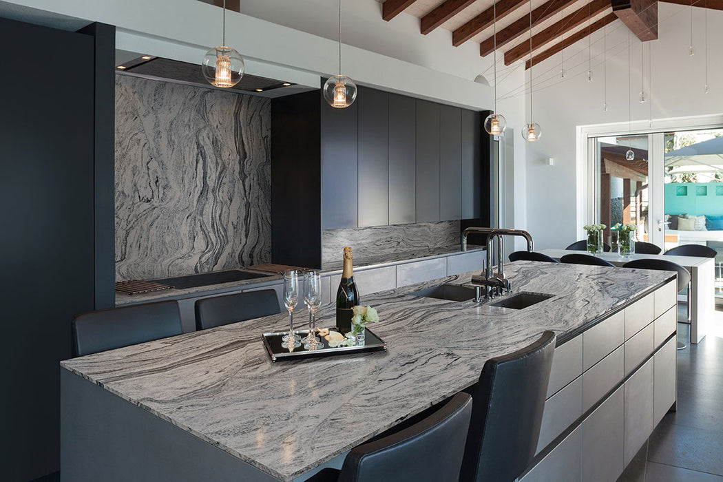 Silver Cloud granite countertop kitchen scene